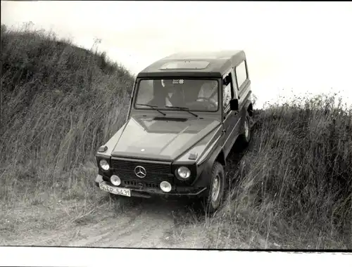 Foto Auto Mercedes, Geländewagen, Autokennzeichen SEP 5431