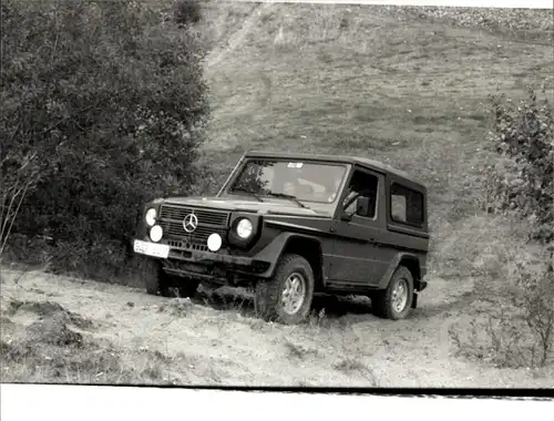 Foto Auto Mercedes, Geländewagen, Autokennzeichen SEP 5431