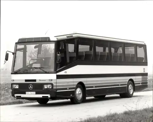 Foto Autobus Mercedes-Benz O 303, Autokennzeichen MA 04420