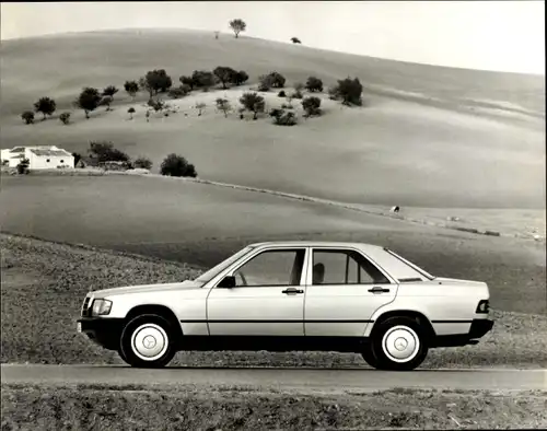 Foto Mercedes-Benz 190/190E, Limousine