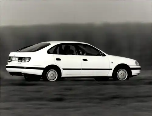 Foto Toyota Carina Liftback 2,0 GLi