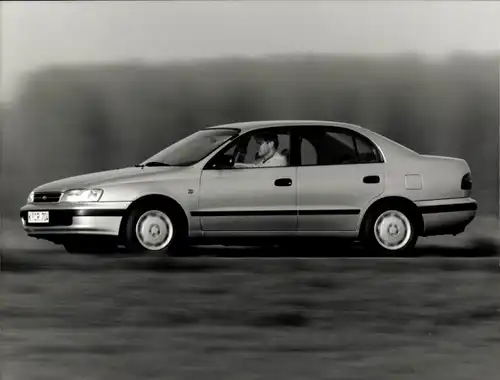 Foto Toyota Carina Liftback 2,0 GLi