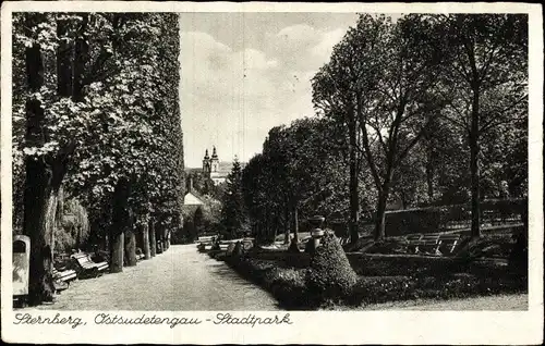 Ak Šternberk Mährisch Sternberg Region Olmütz, Stadtpark