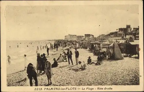 Ak Palavas les Flots Hérault, La Plage, rechtes Ufer
