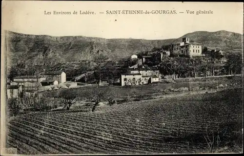 Ak Saint Étienne de Gourgas Hérault, Gesamtansicht