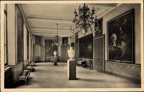 Ak Brüssel Brüssel, Rathaus, Vestibül im ersten Stock