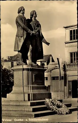 Ak Weimar in Thüringen, Goethe- und Schillerdenkmal