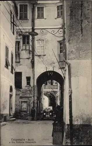 Ak Laigueglia Liguria, Archi, Via Vittorio Emanuele