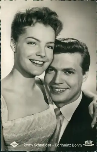 Ak Schauspielerin Romy Schneider, Schauspieler Karlheinz Böhm, Kitty und die große Welt