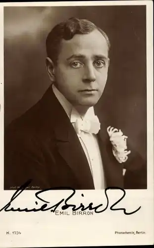 Ak Schauspieler Emil Birron im Anzug, Portrait, Autogramm