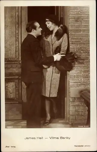 Ak Schauspielerin Vilma Banky, Schauspieler James Hall, Filmszene