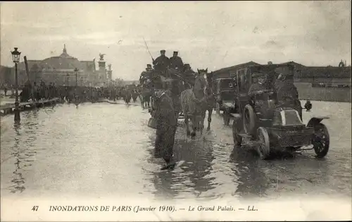 Ak Überschwemmungen in Paris 1910, Das Grand Palais