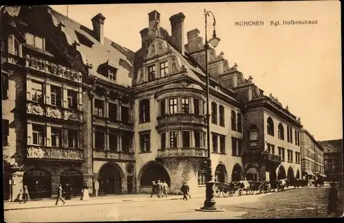 Ak München, Königliches Hofbräuhaus, Kutschen