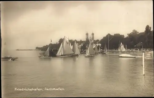 Ak Friedrichshafen am Bodensee, Jachthafen