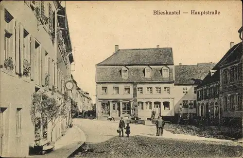 Ak Blieskastel im Saarland, Hauptstraße, Denkmal