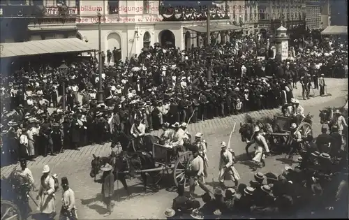 Ak Wien, Kaiserhuldigungs-Festzug 1908, Kriegsgefangene und Verwundete