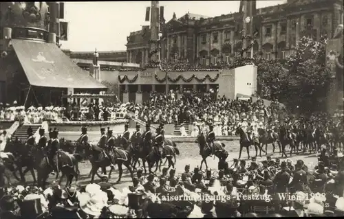 Ak Wien, Kaiserhuldigungs-Festzug 1908, Zuschauer, Reiter