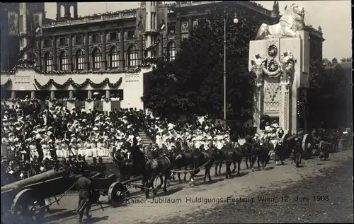 Ak Wien, Kaiserhuldigungs-Festzug 1908, Löwenplastiken