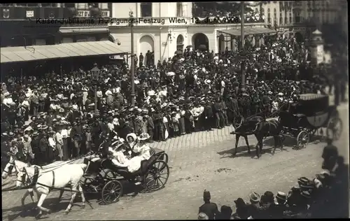 Ak Wien, Kaiserhuldigungs-Festzug 1908, Kutschen