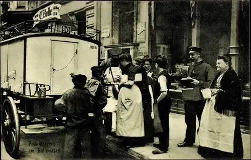 Ak Berlin, Frühmorgens am Bolle-Wagen