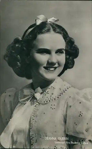Ak Schauspielerin Deanna Durbin, Portrait