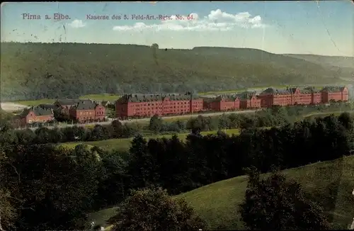 Ak Pirna an der Elbe, Kaserne, 5. Feld-Art.-Regiment No. 64
