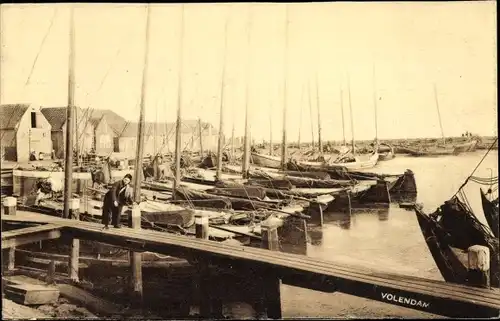 Ak Volendam Nordholland Niederlande, Bootshafen