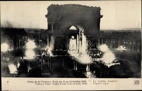 Ak Paris VIII, Arc de Triomphe, Tag des Sieges, Nacht vom 13. auf den 14. Juli 1919
