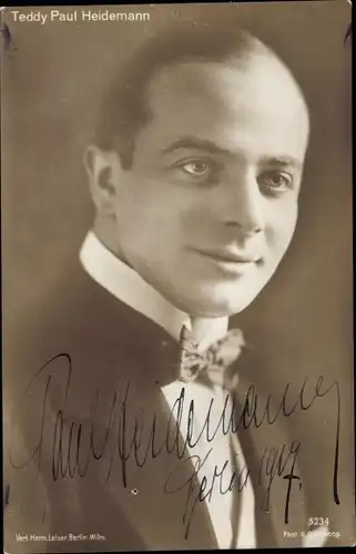 Ak Schauspieler Teddy Paul Heidemann, Portrait, Fliege, Autogramm