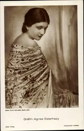 Ak Schauspielerin Gräfin Agnes Esterhazy, Portrait