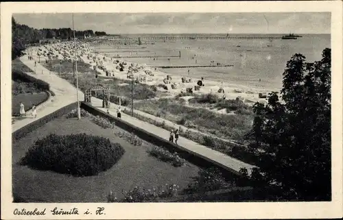 Ak Ostseebad Grömitz in Holstein, Blick auf den Strand, Promenade