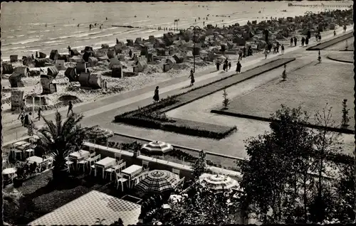 Ak Ostseebad Grömitz in Holstein, Blick auf den Strand, Promenade