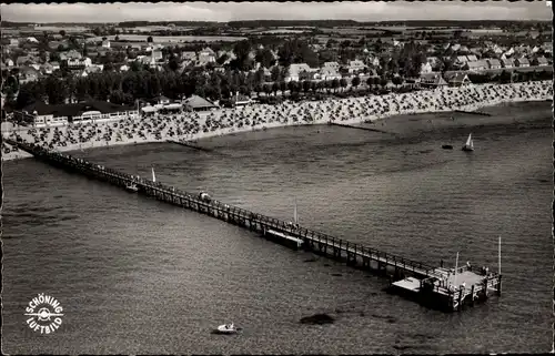 Ak Ostseebad Grömitz in Holstein, Luftaufnahme, Seebrücke