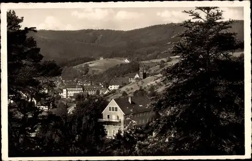 Ak Alpirsbach im Schwarzwald, Ortsansicht, Kurhaus Hellenberg