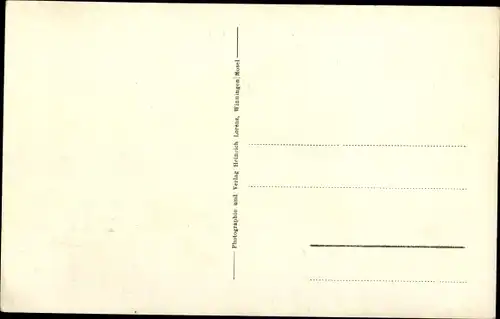 Ak Winningen Mosel, Weinhof mit Weinbrunnen