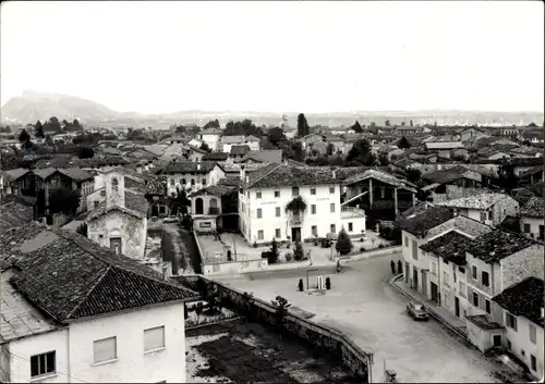 Ak Valeriano Vezzano Ligure, Stadtpanorama, Platz, Gebäude