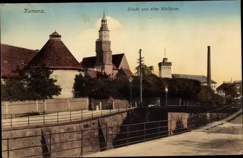 Ak Kamenz in Sachsen, Kirche, alter Wallturm