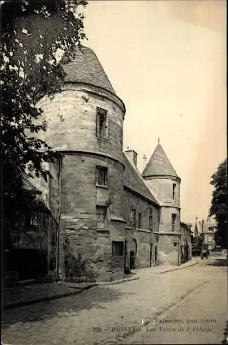 Ak Poissy-Yvelines, The Abbey Towers