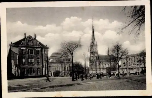 Ak Karl Marx Stadt Chemnitz in Sachsen, Theaterplatz, Kirche