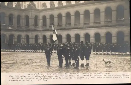 Ak Paris VII, Hôtel des Invalides, Delegation des I. Senegal, 16. Juli 1913