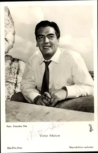 Ak Schauspieler Victor Mature, Portrait, Autogramm