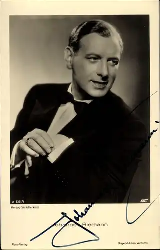 Ak Schauspieler Johannes Riemann, Ross Verlag A 3361 1, Portrait, Autogramm