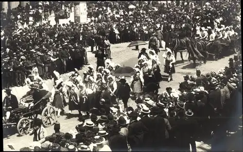 Ak Wien, Kaiser-Jubiläums-Huldigungs-Festzug, Fest, 12. Juni 1908, Nationalitäten-Gruppe