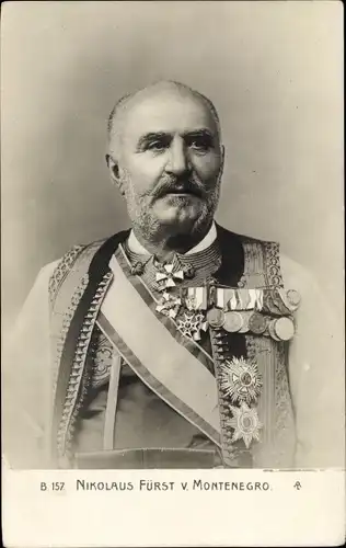 Ak Nikolaus Fürst von Montenegro, Portrait, Uniform, Orden