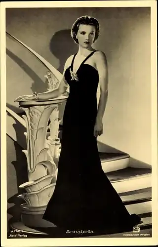 Ak Schauspielerin Annabella, Portrait, Abendkleid, Ross Verlag A1761/1