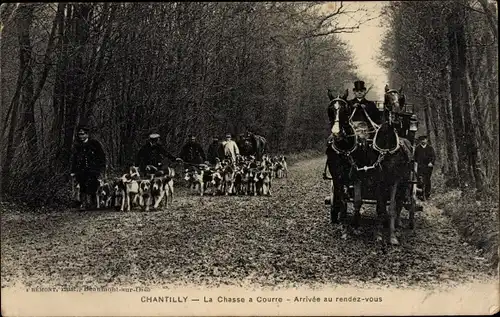 Ak Chantilly Oise, La Chasse a Courre, Ankunft am Treffpunkt