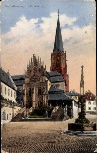 Ak Aschaffenburg in Unterfranken, Stiftskirche, Brunnen