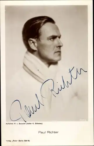 Ak Schauspieler Paul Richter, Portrait im Profil, Schal, Autogramm