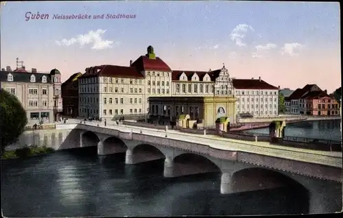 Ak Guben in der Niederlausitz, Neissebrücke, Stadthaus