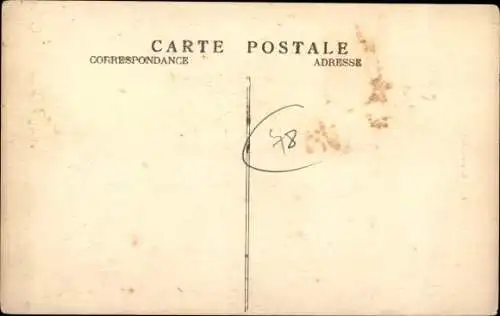 Ak Poissy-Yvelines, Eingang zur Abtei